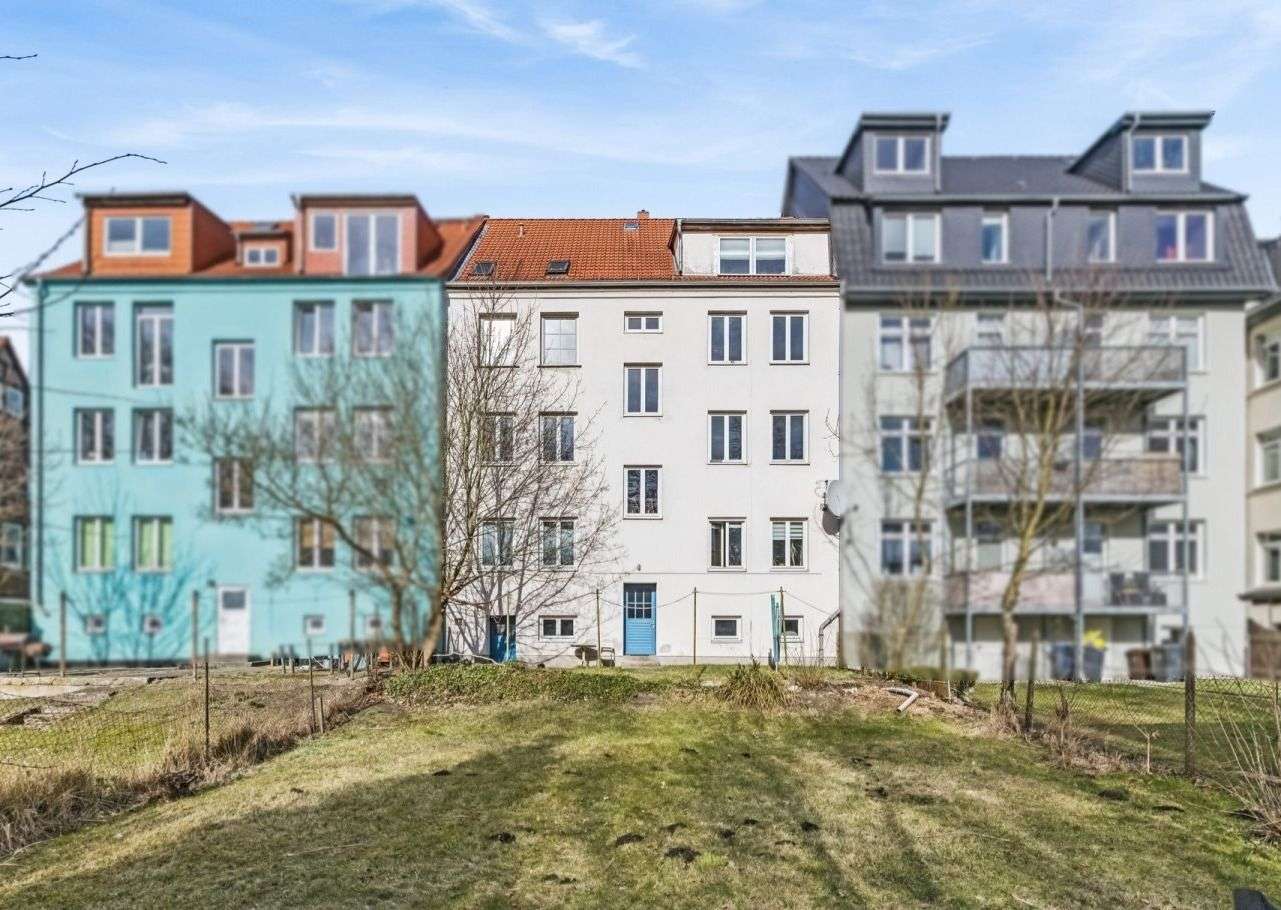 Thumbnail-Haus zum Kaufen in Rostock 870.000,00 € 355 m²