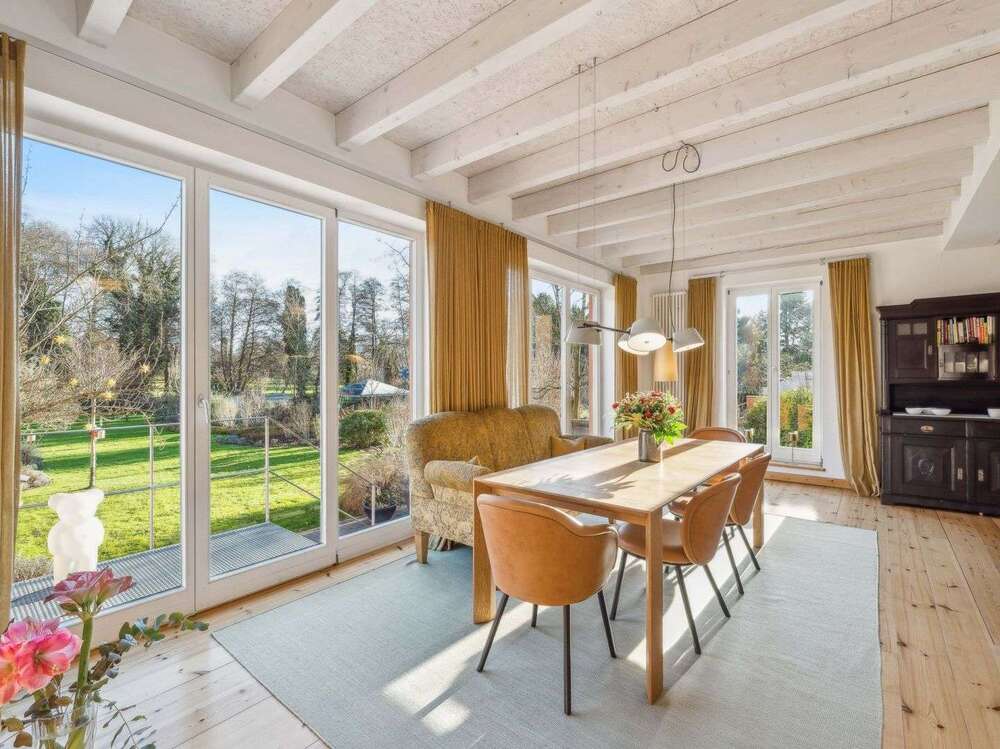 Thumbnail-Haus zum Kaufen in Schwielowsee 950.000,00 € 250 m²