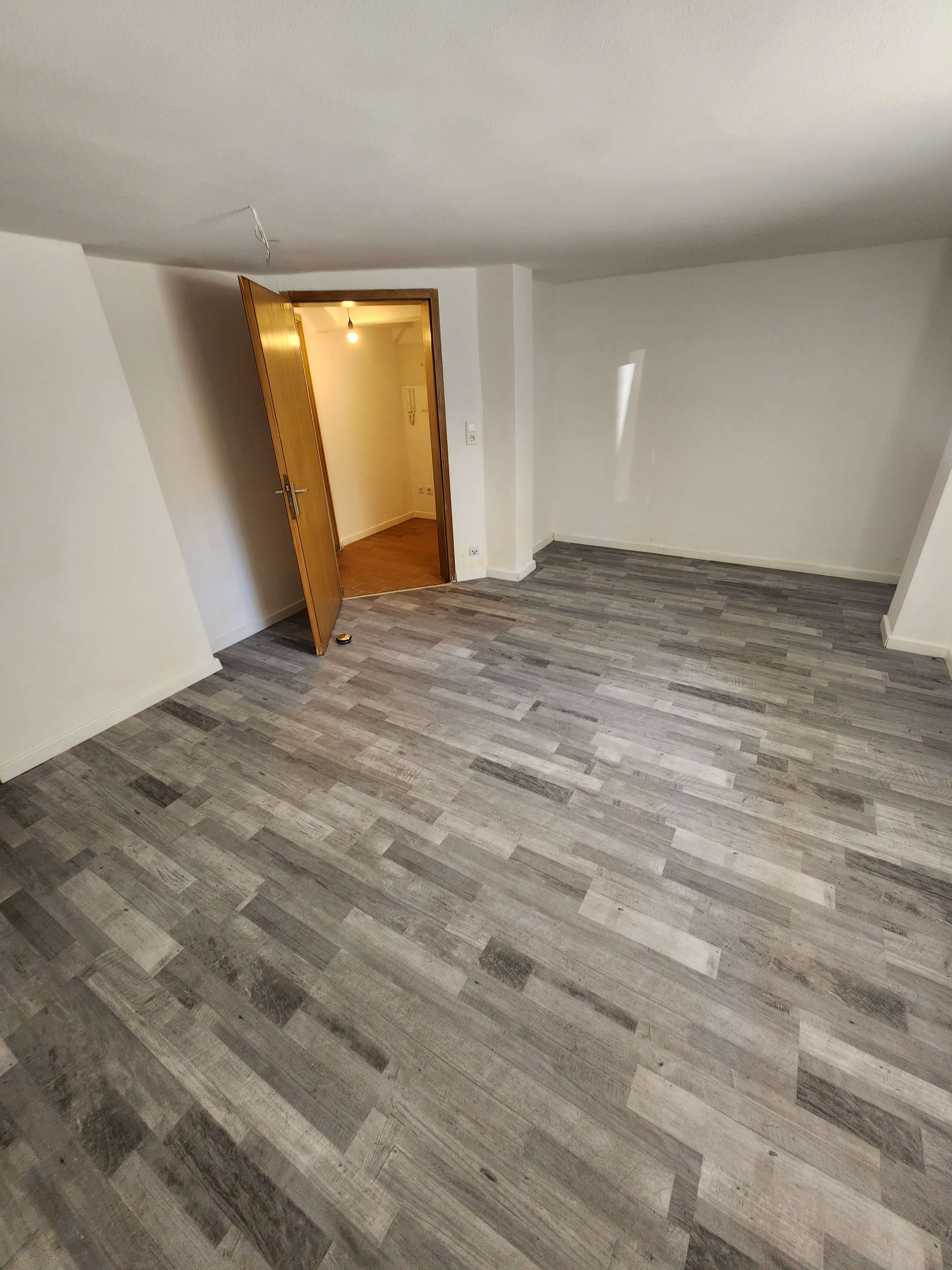 Thumbnail-Wohnung zum Mieten in Rosdorf 450,00 € 36 m²