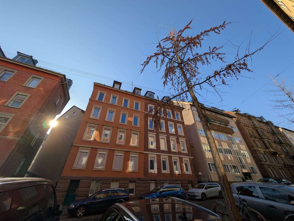 Thumbnail-Wohnung zum Kaufen in Stuttgart 350.000,00 € 65 m²