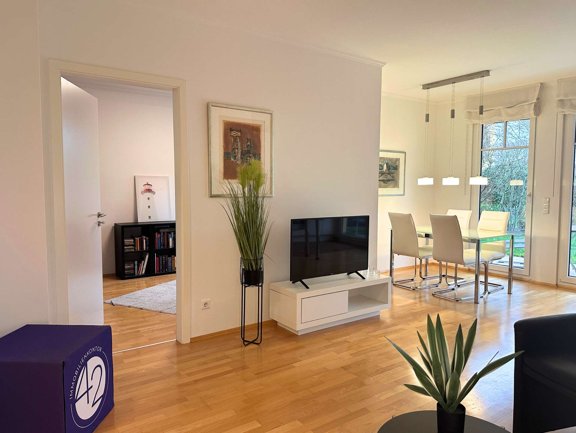 Thumbnail-Wohnung zum Kaufen in Bad Homburg vor der Höhe 442.000,00 € 77.26 m²