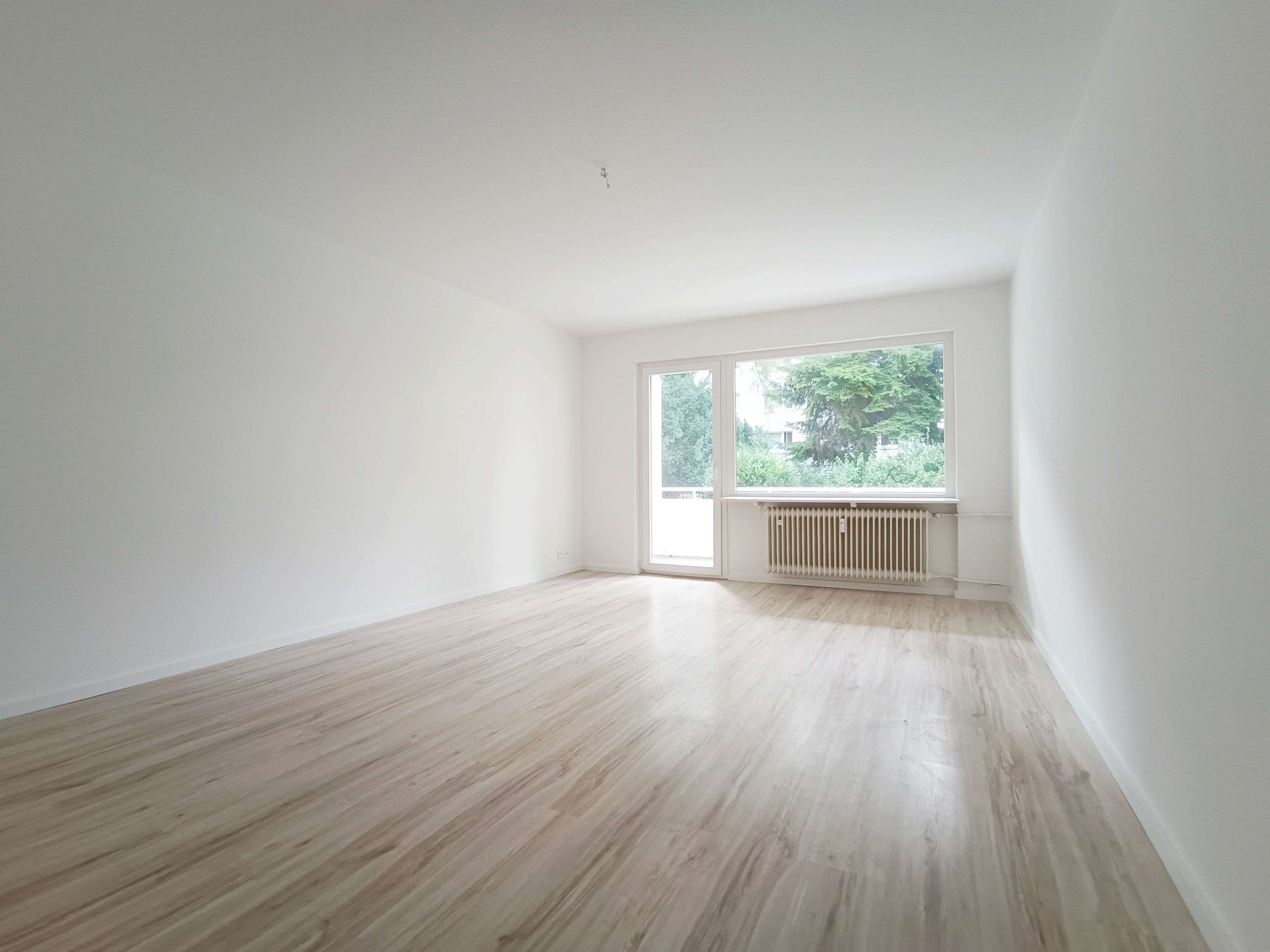 Thumbnail-Wohnung zum Mieten in Wuppertal 330,00 € 13 m²