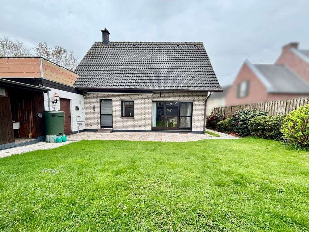 Thumbnail-Haus zum Kaufen in Grevenbroich 359.000,00 € 94.27 m²