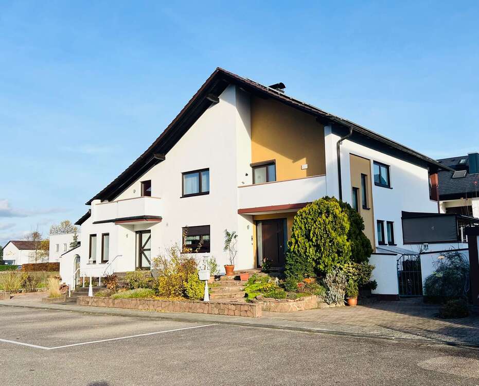 Thumbnail-Haus zum Kaufen in Waghäusel 725.000,00 € 250 m²