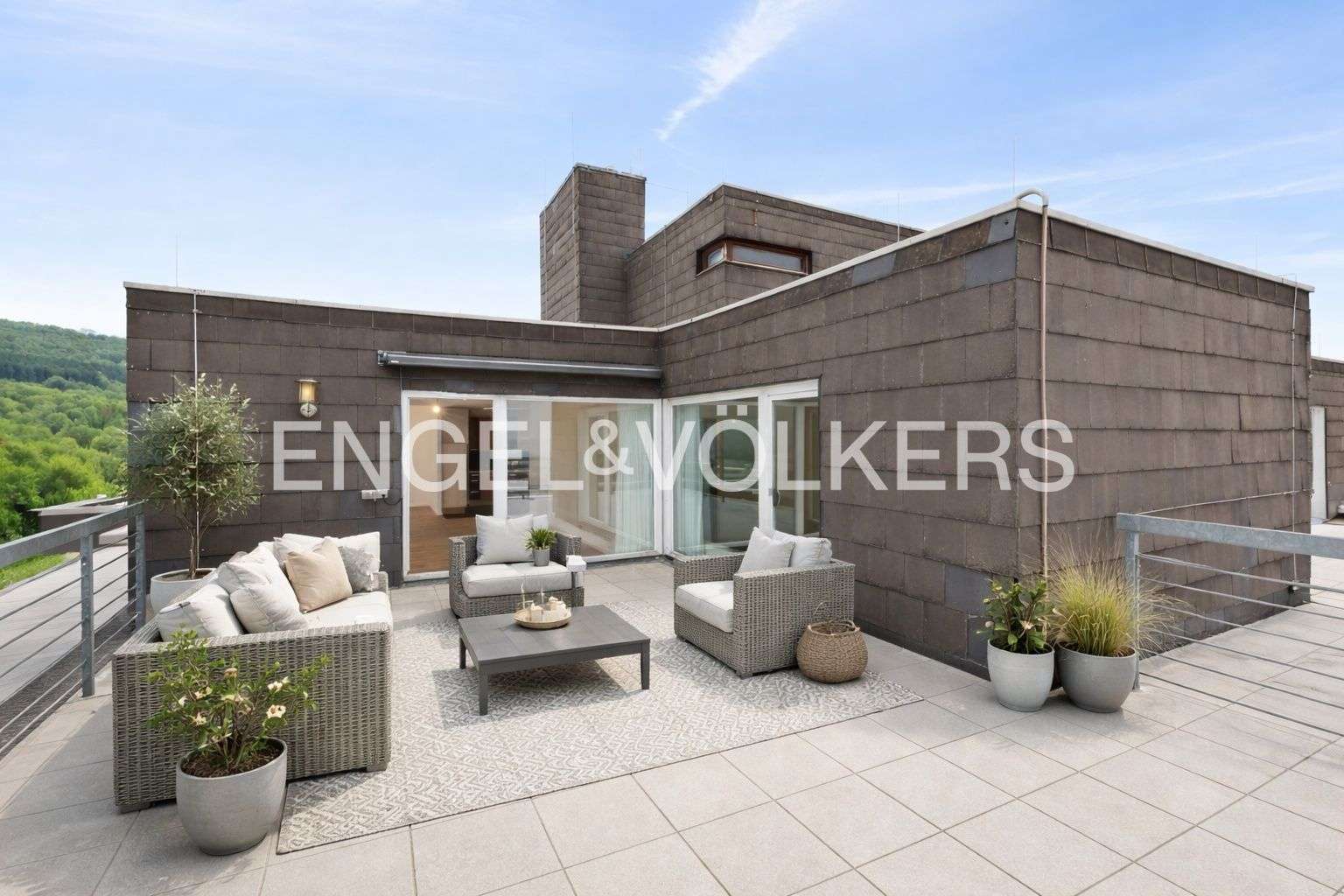 Thumbnail-Wohnung zum Kaufen in Kronberg im Taunus 480.000,00 € 98 m²