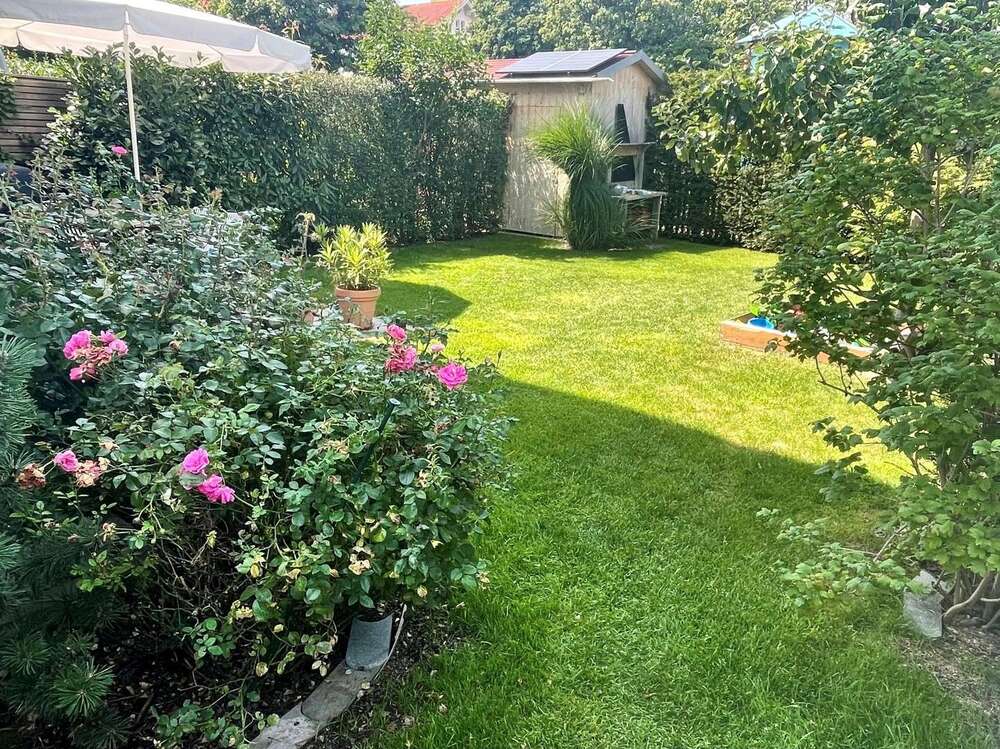 Thumbnail-Haus zum Kaufen in Oberhaching 1.390.000,00 € 173 m²