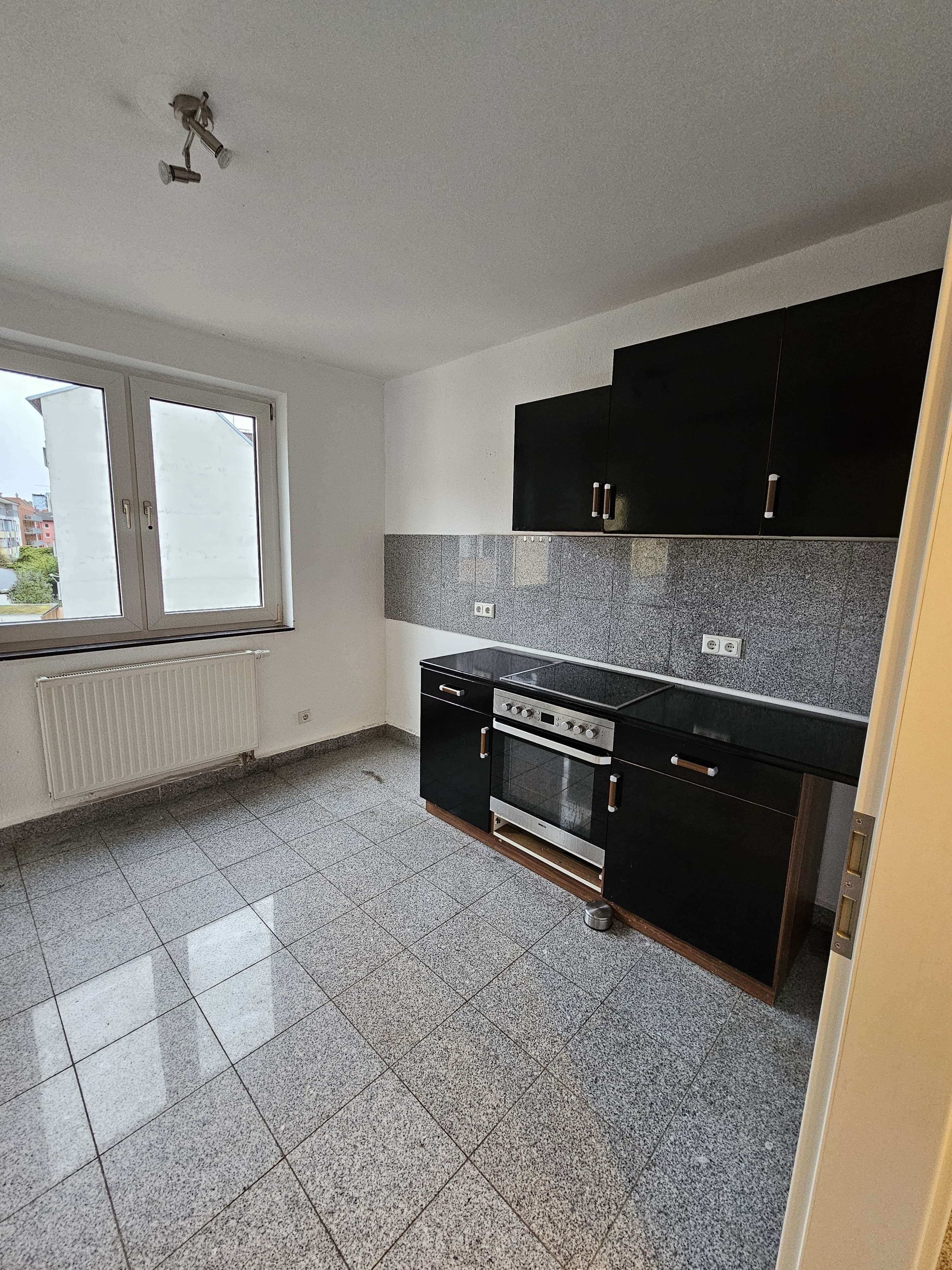 Thumbnail-Wohnung zum Kaufen in Pforzheim 215.000,00 € 80 m²