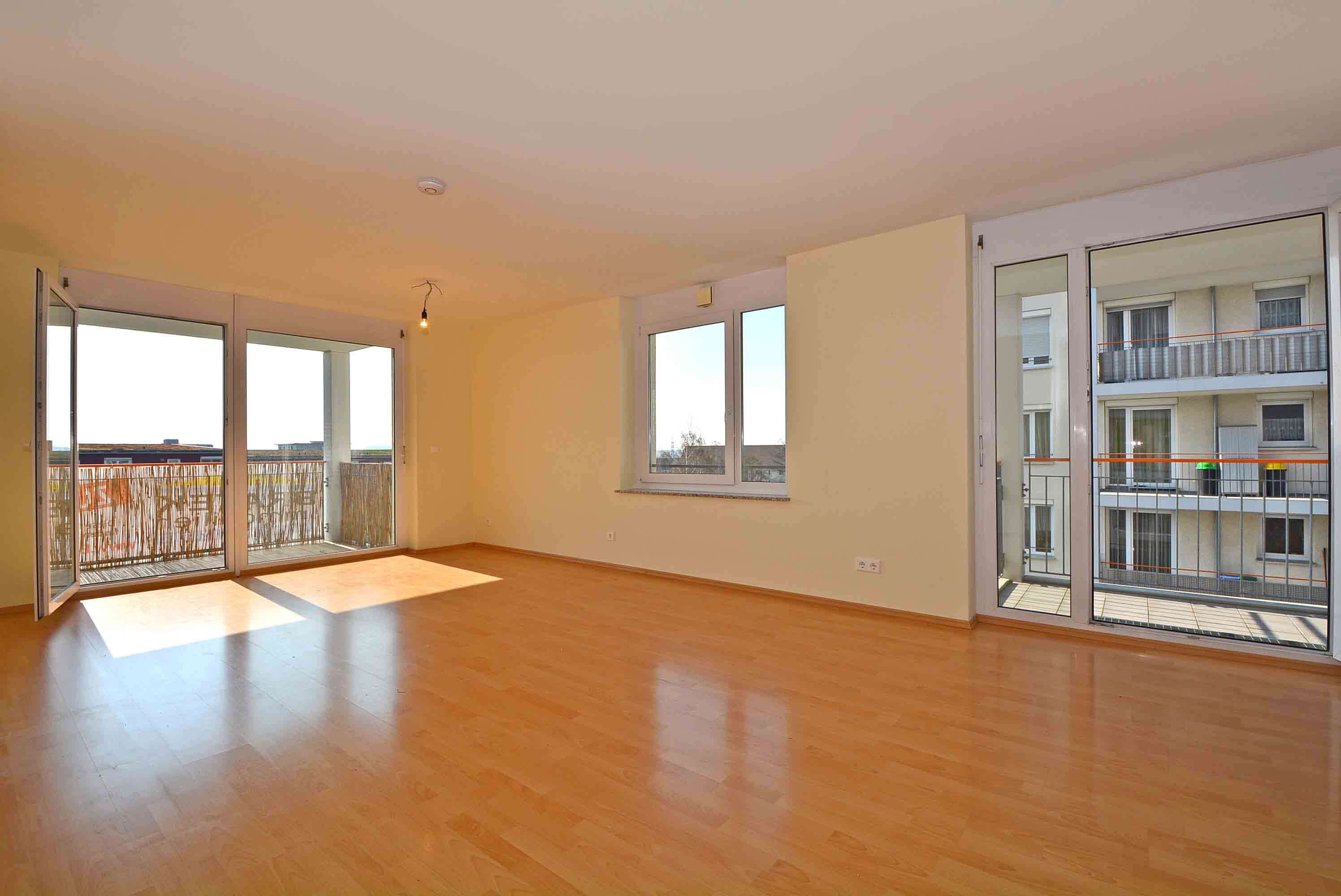 Thumbnail-Wohnung zum Mieten in Stuttgart-Bad CannstattBurgholzhof 1.600,00 € 96 m²