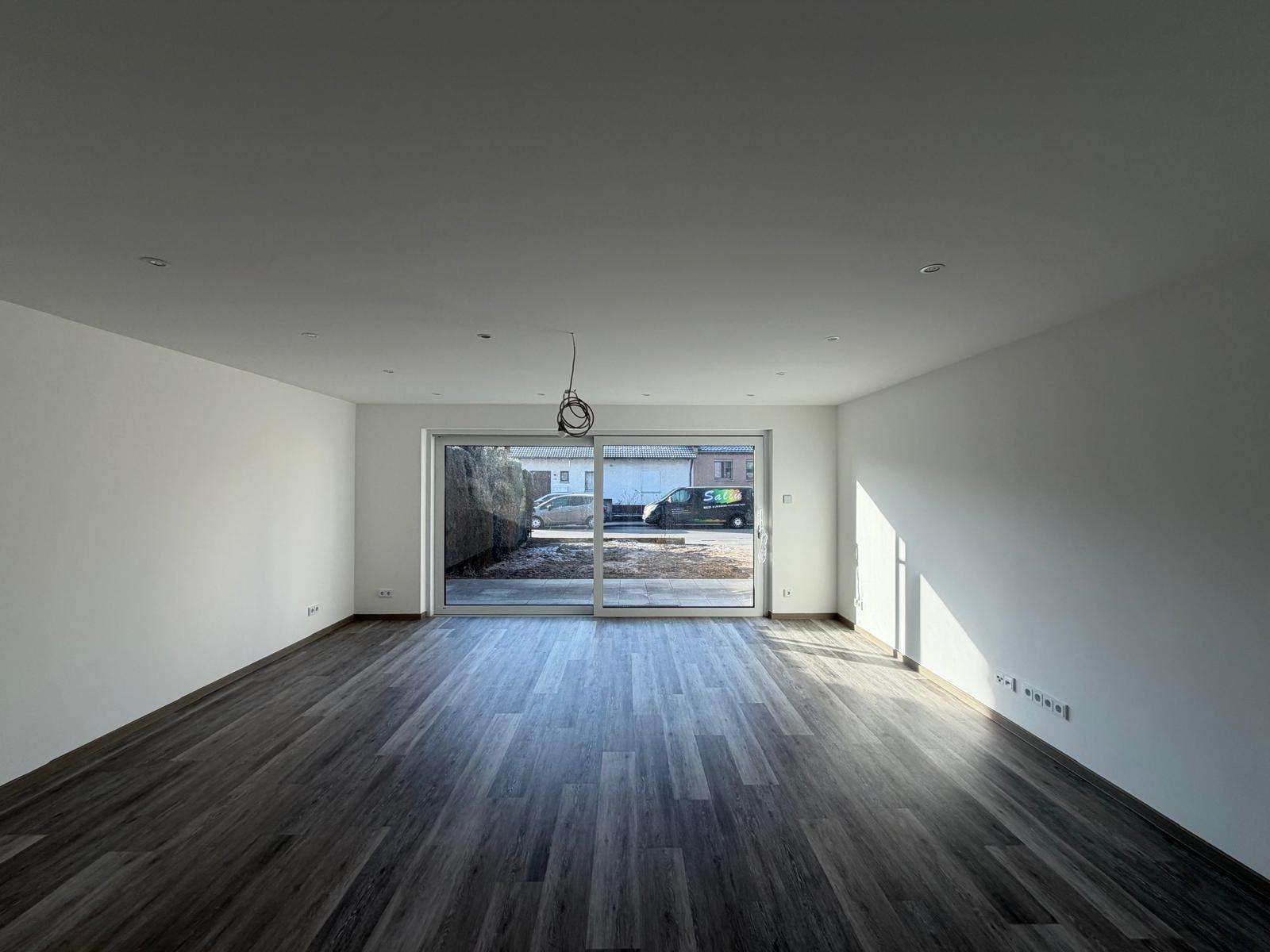 Thumbnail-Haus zum Mieten in Straubing 1.300,00 € 125 m²