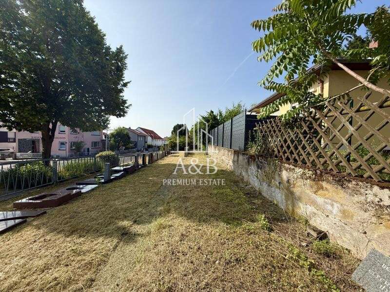 Thumbnail-Grundstück zu verkaufen in Grünstadt 80.000,00 € 261 m²