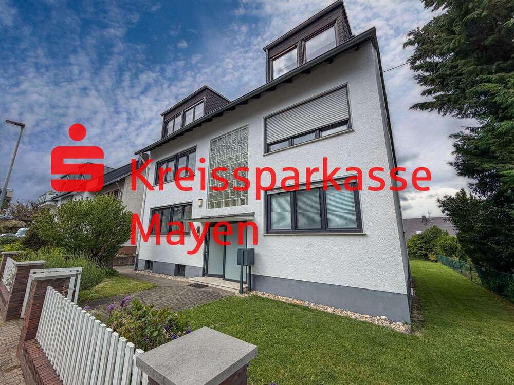 Thumbnail-Wohnung zum Kaufen in Koblenz 225.000,00 € 113.23 m²