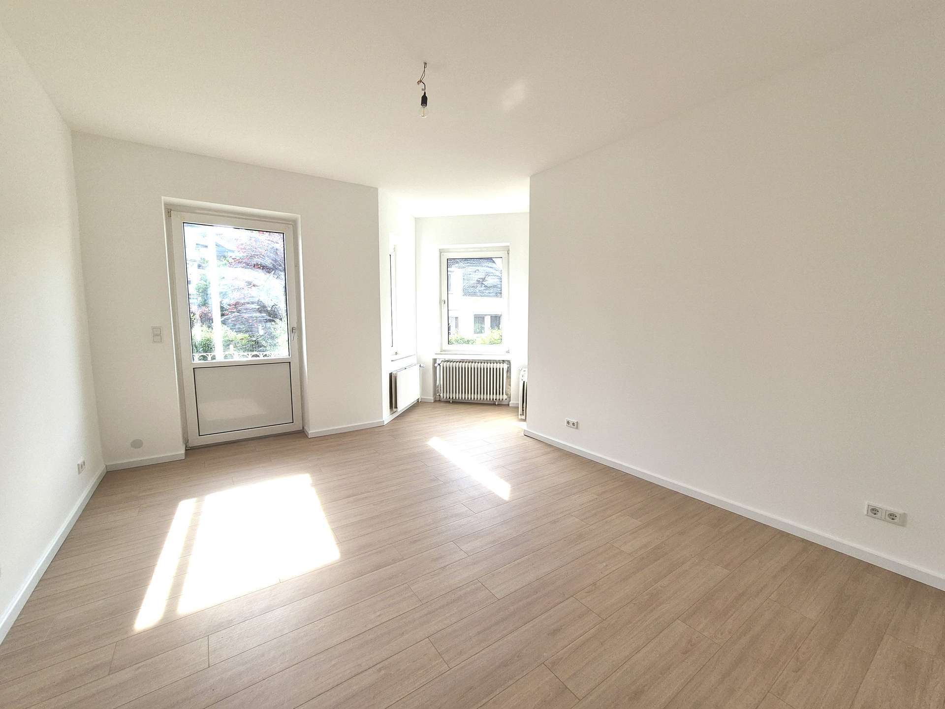 Thumbnail-Wohnung zum Mieten in Laatzen 1.100,00 € 93 m²