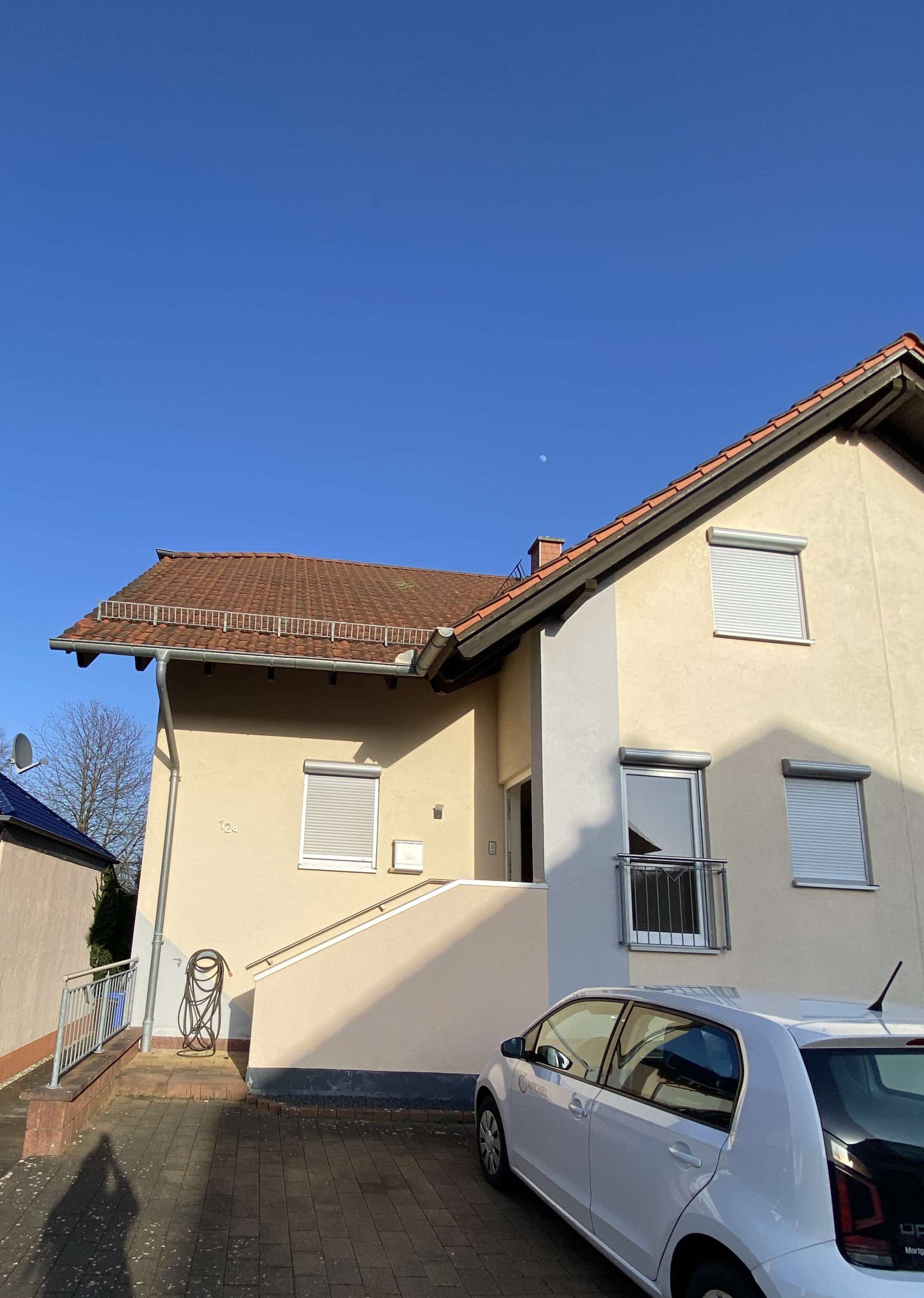 Thumbnail-Haus zum Mieten in Obernheim- Kirchenarnbach 1.300,00 € 167 m²