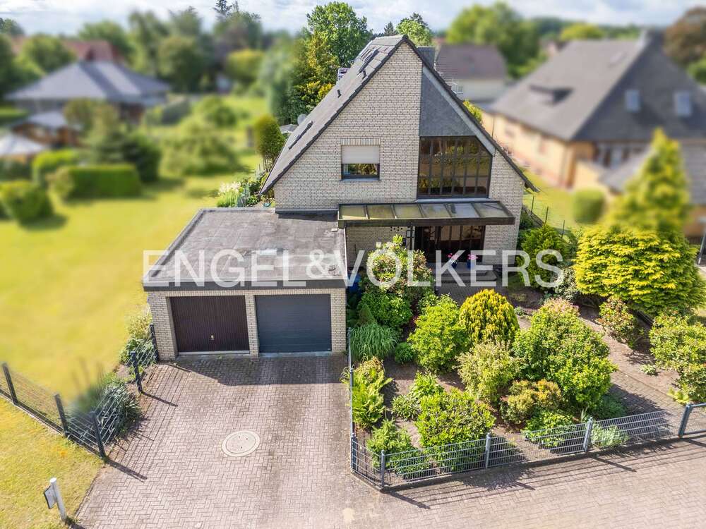 Thumbnail-Haus zum Kaufen in Dörverden 398.000,00 € 280 m²