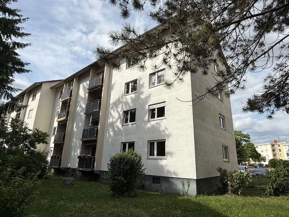 Thumbnail-Wohnung zum Kaufen in Landau 168.000,00 € 62 m²