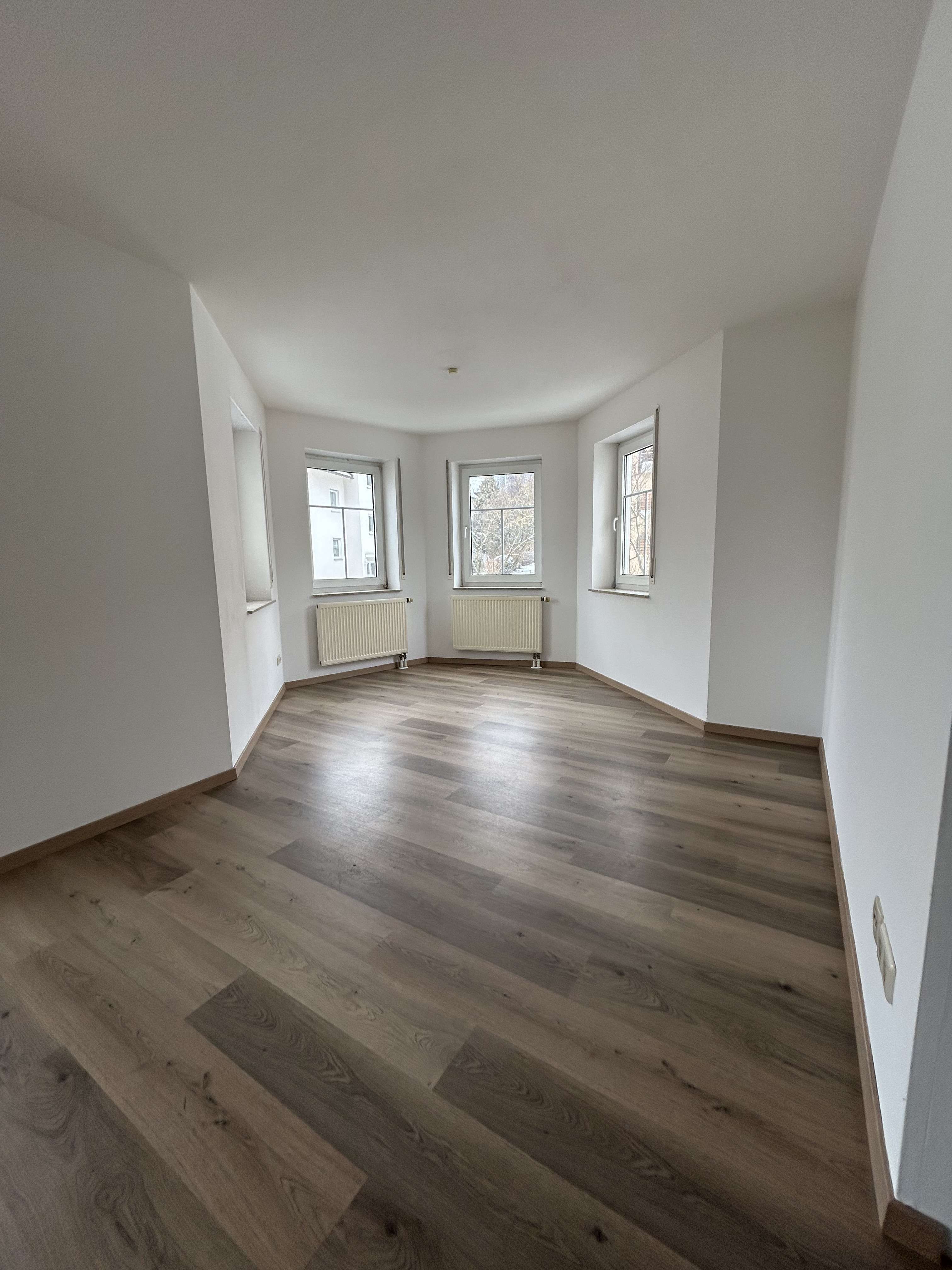 Thumbnail-Wohnung zum Mieten in Zwickau 550,00 € 81 m²