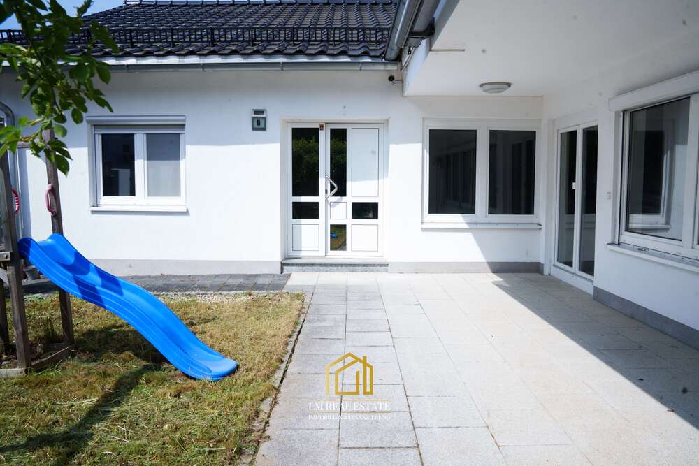 Thumbnail-Haus zum Kaufen in Reutlingen 659.000,00 € 246 m²