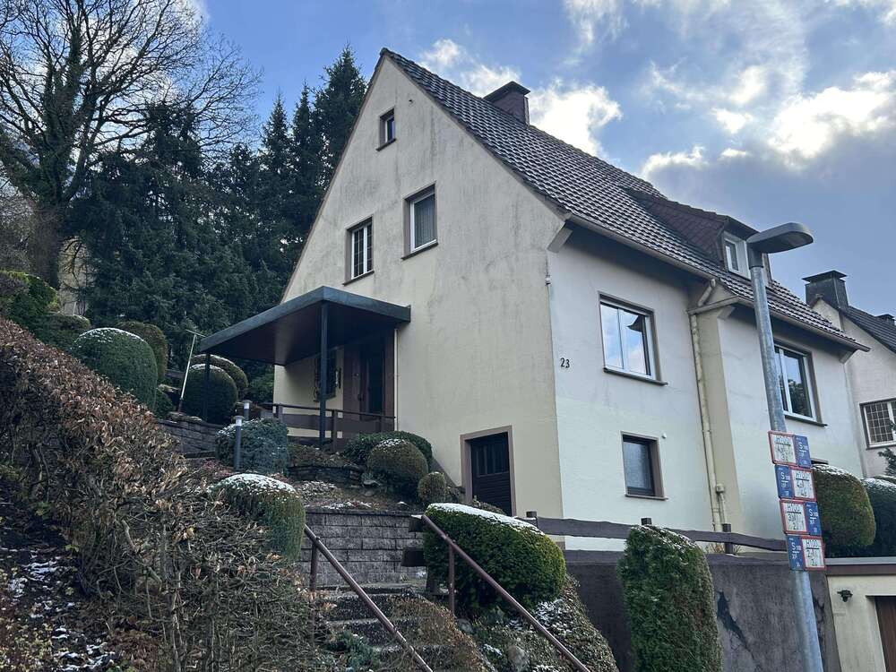 Thumbnail-Haus zum Kaufen in Schalksmühle 220.000,00 € 104 m²