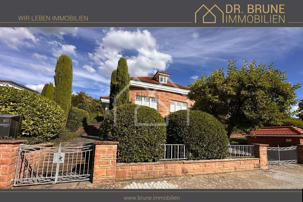 Thumbnail-Haus zum Kaufen in Bensheim 1.890.000,00 € 438 m²