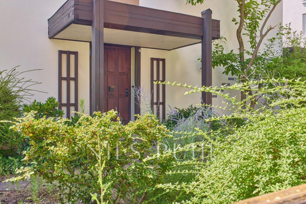 Thumbnail-Haus zum Kaufen in Ludwigshafen am Rhein 615.000,00 € 175.5 m²