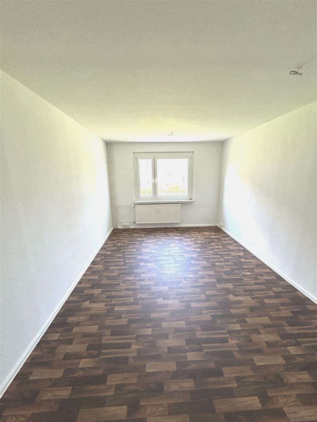 Thumbnail-Wohnung zum Mieten in Markneukirchen 173,16 € 36 m²