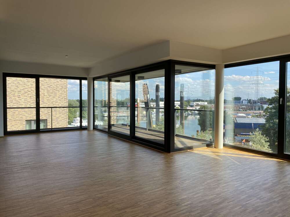 Thumbnail-Wohnung zum Mieten in Hamburg 1.994,00 € 153.35 m²