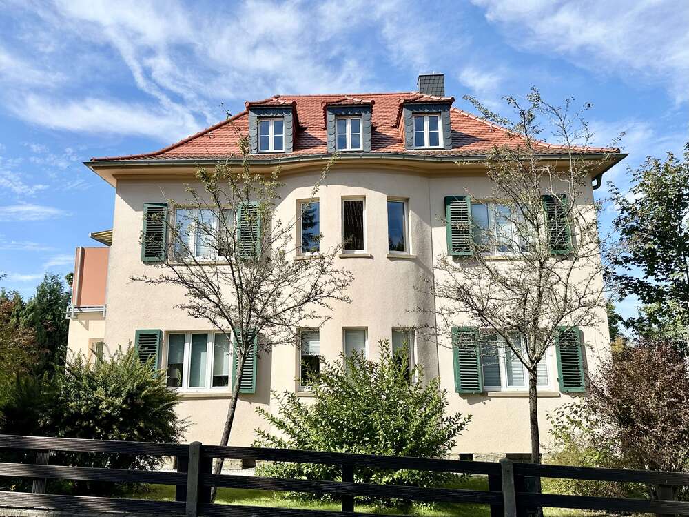 Thumbnail-Wohnung zum Mieten in Dresden 1.100,00 € 110 m²