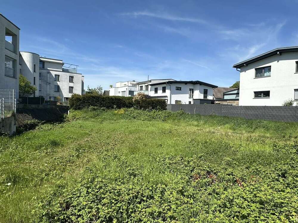 Thumbnail-Grundstück zu verkaufen in Freiburg im Breisgau Hochdorf 680.000,00 € 531 m²