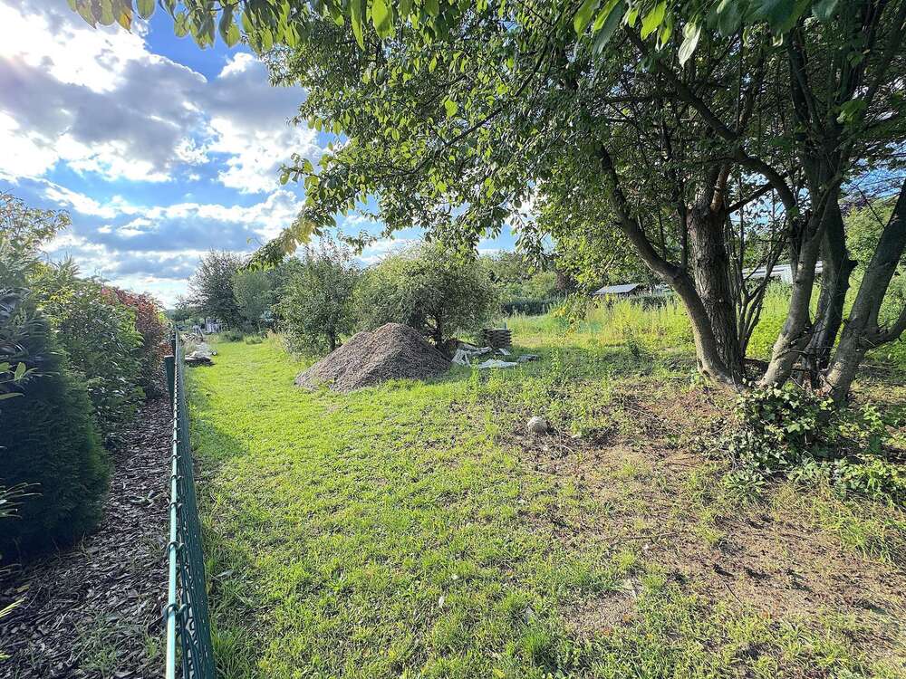 Thumbnail-Grundstück zu verkaufen in Strausberg 190.000,00 € 1403 m²