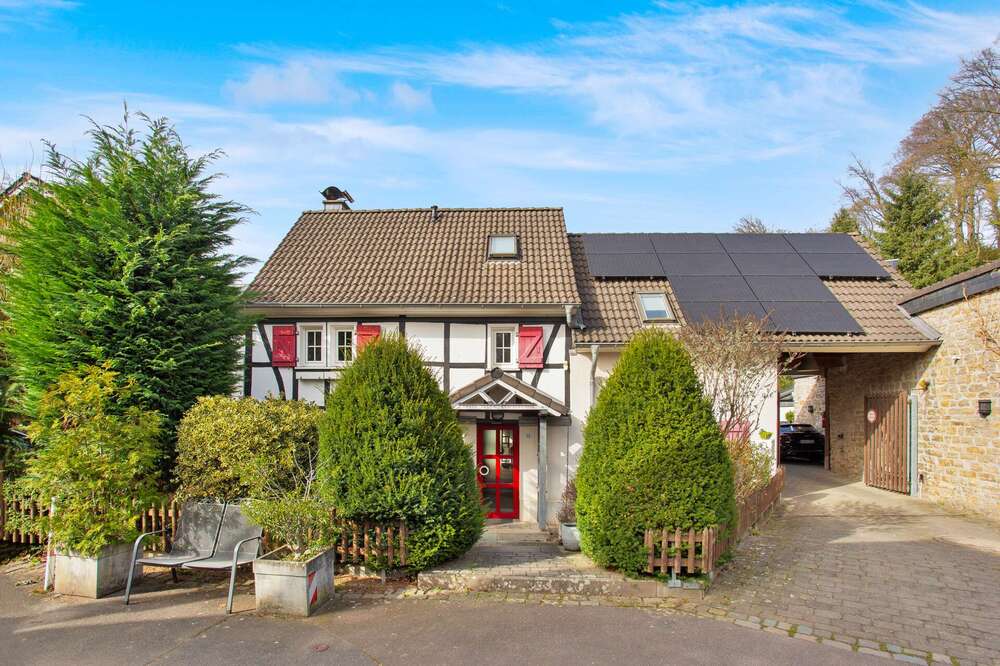 Thumbnail-Haus zum Kaufen in Bergisch Gladbach 529.000,00 € 132 m²