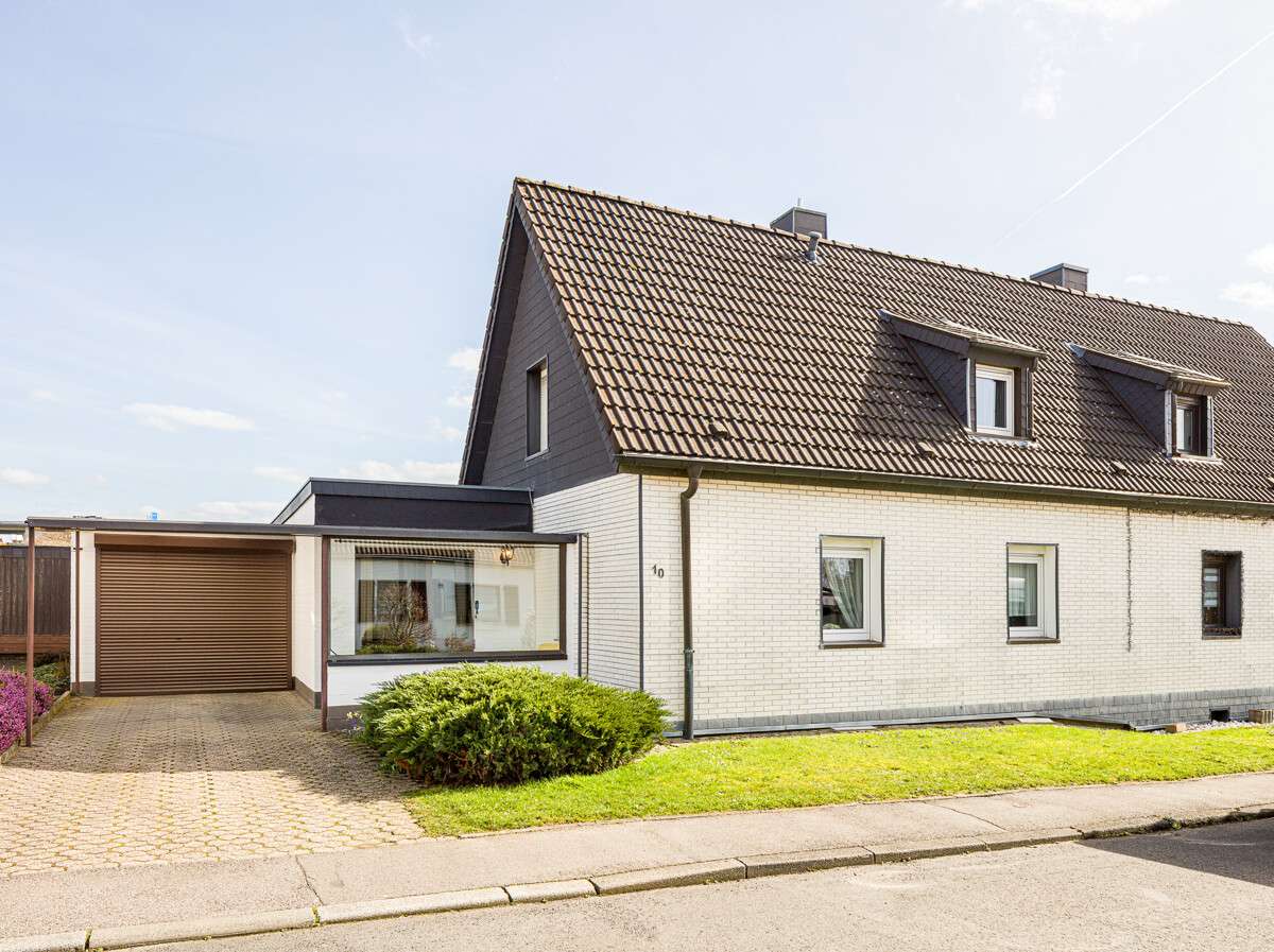 Thumbnail-Haus zum Kaufen in Aachen-Haaren 265.000,00 € 135 m²