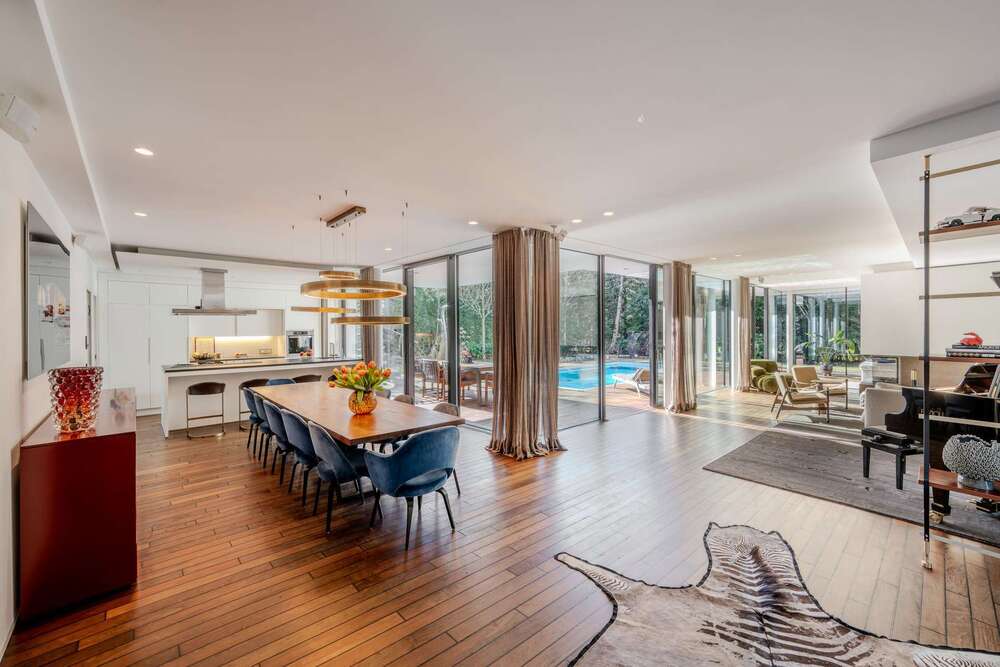 Thumbnail-Haus zum Kaufen in München 9.700.000,00 € 438 m²