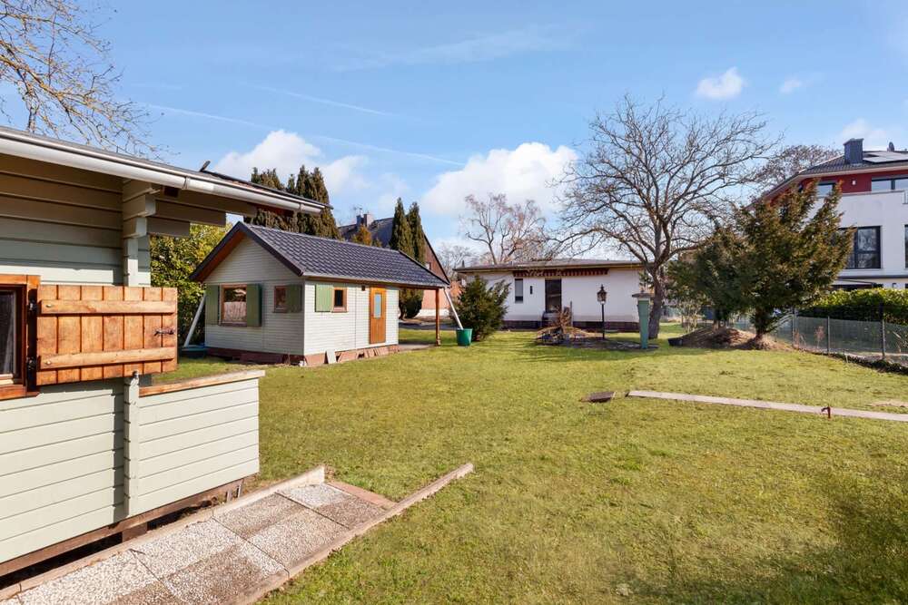 Thumbnail-Haus zum Kaufen in Berlin 475.000,00 € 250 m²