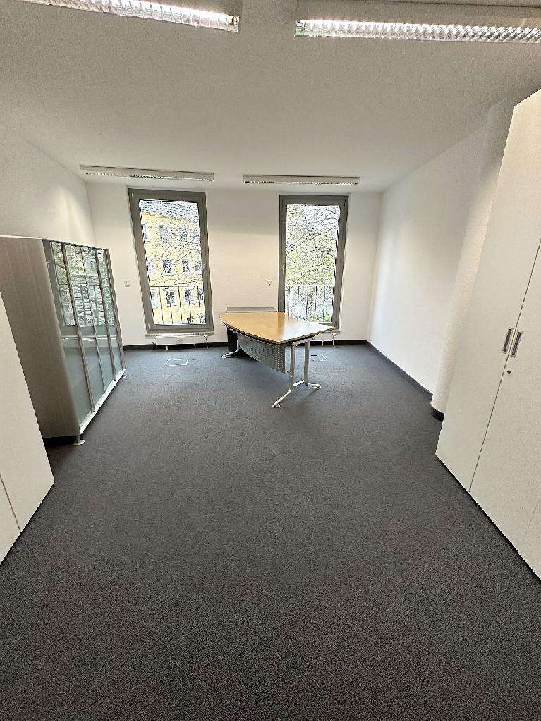 Thumbnail-Büro in Köln 750,00 € 19 m²