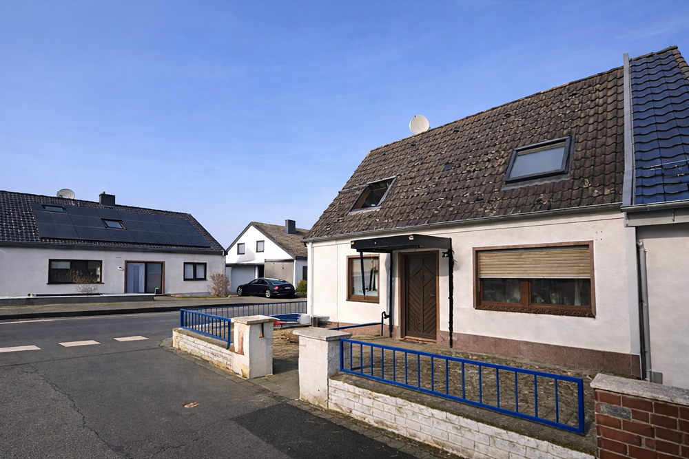 Thumbnail-Haus zum Kaufen in Euskirchen 295.000,00 € 158 m²