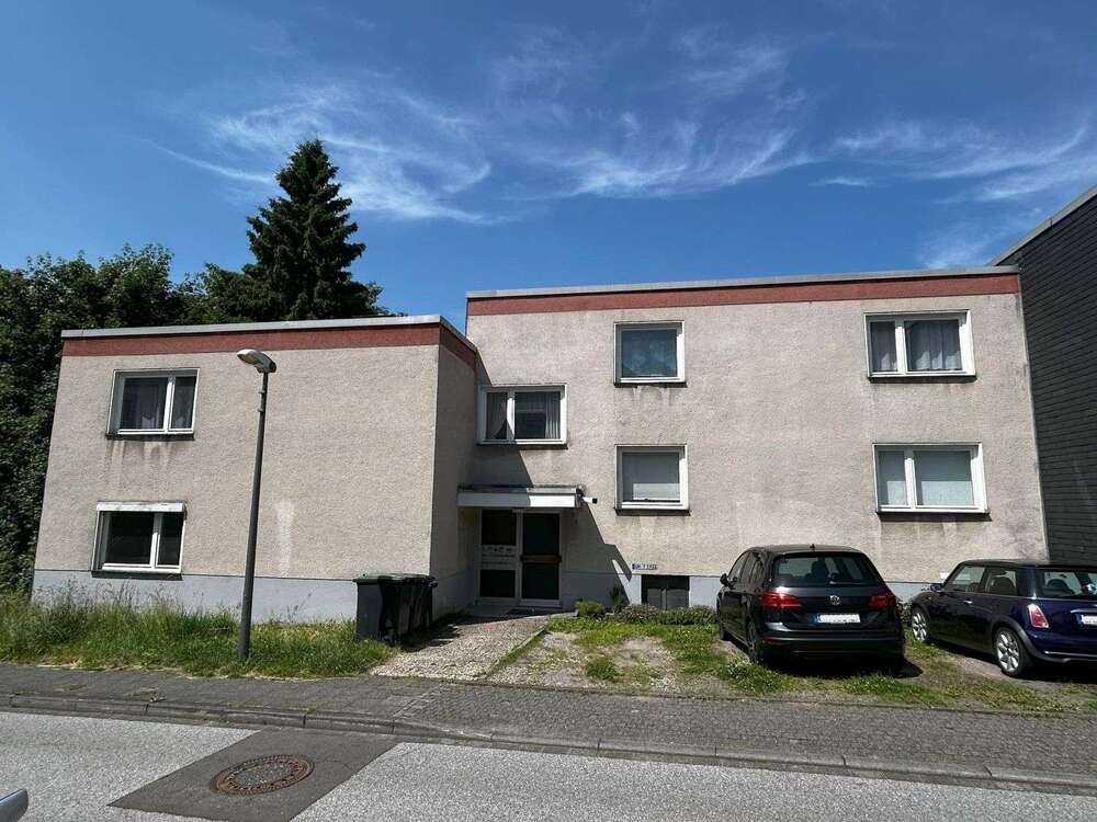 Thumbnail-Wohnung zum Kaufen in Radevormwald 69.900,00 € 60 m²