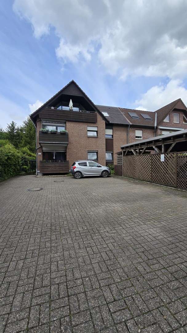 Thumbnail-Wohnung zum Kaufen in Moers-Schwafheim 185.000,00 € 63 m²