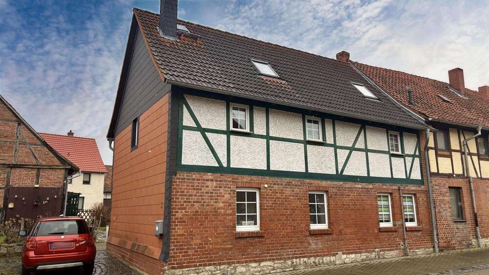 Thumbnail-Haus zum Kaufen in Emersleben 99.000,00 € 98 m²