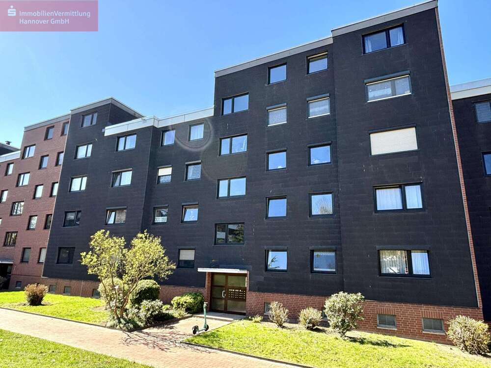 Thumbnail-Wohnung zum Kaufen in Laatzen 198.000,00 € 79.21 m²
