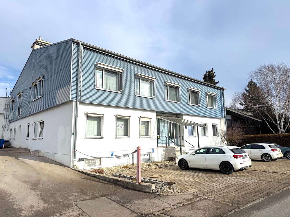 Thumbnail-Halle in Bergkirchen 12.800,00 € 3200 m²