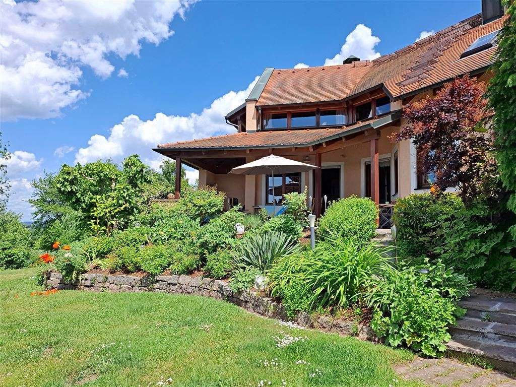 Thumbnail-Haus zum Kaufen in Weiden , Oberpf 849.000,00 € 234.51 m²