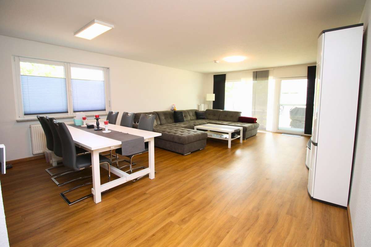 Thumbnail-Wohnung zum Kaufen in Großniedesheim 380.000,00 € 116 m²