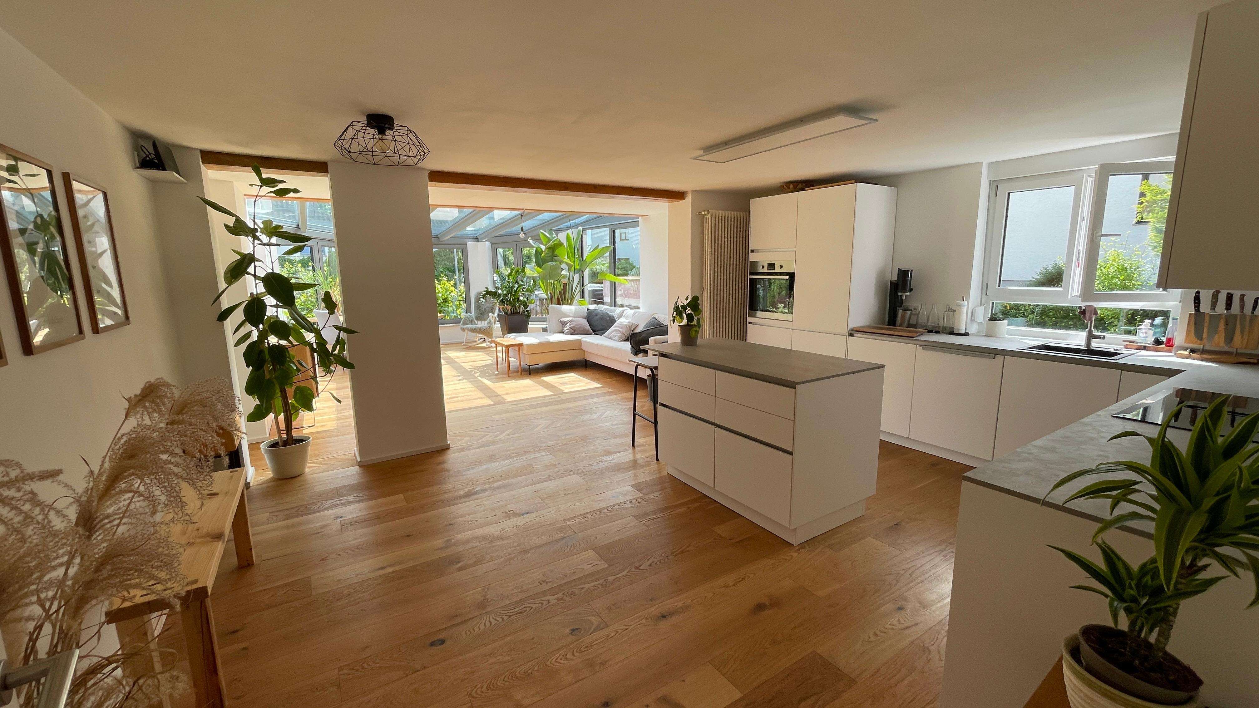 Thumbnail-Wohnung zum Kaufen in Stuttgart 685.000,00 € 105 m²