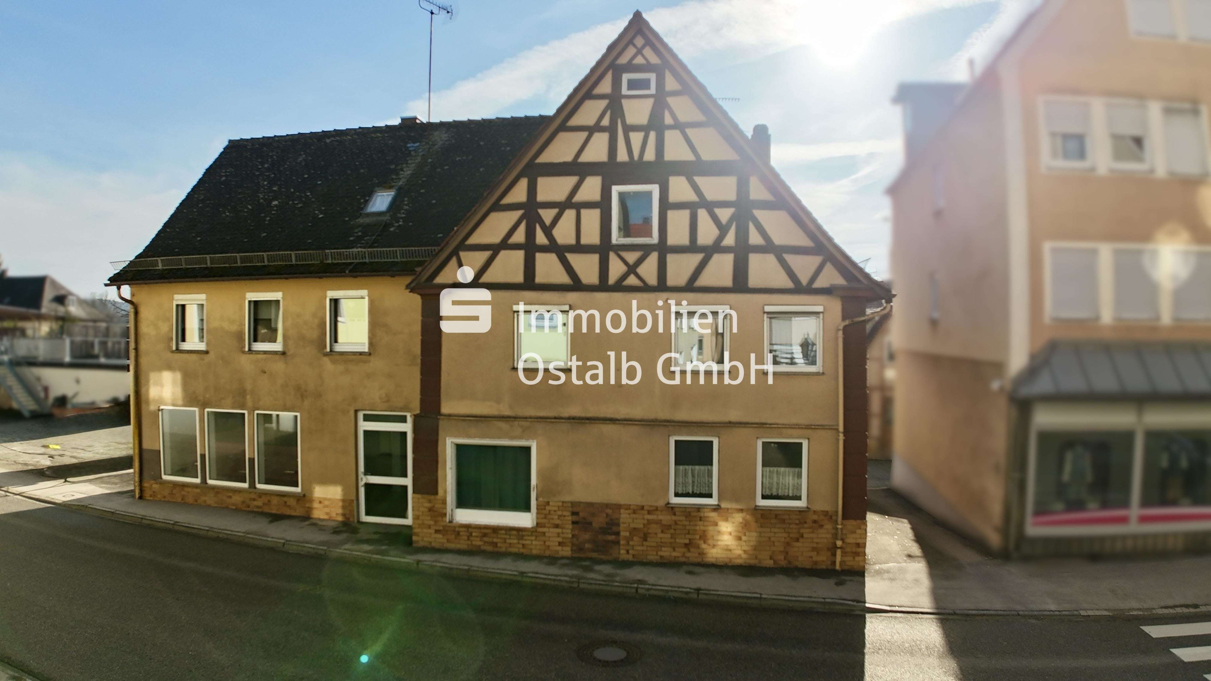 Thumbnail-Haus zum Kaufen in Neresheim 295.000,00 € 199 m²