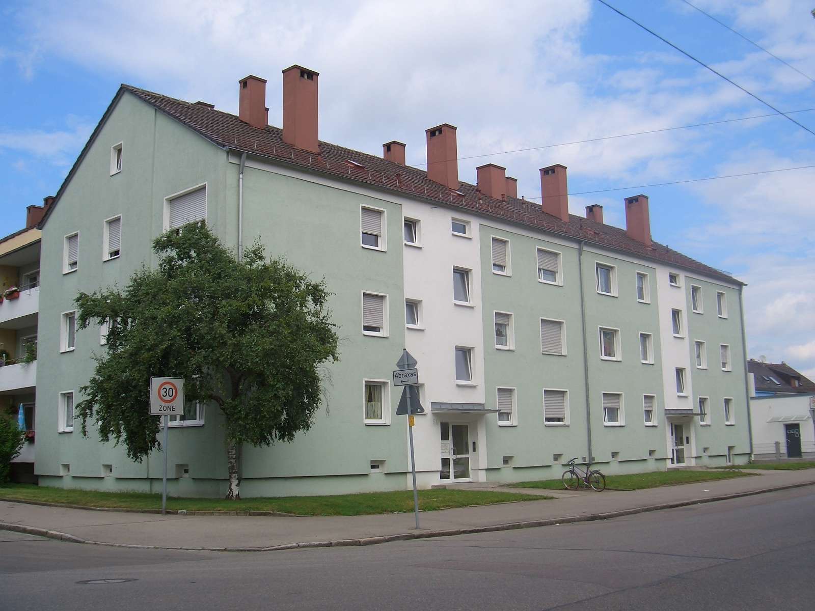 Thumbnail-Wohnung zum Mieten in Augsburg 701,70 € 69.89 m²