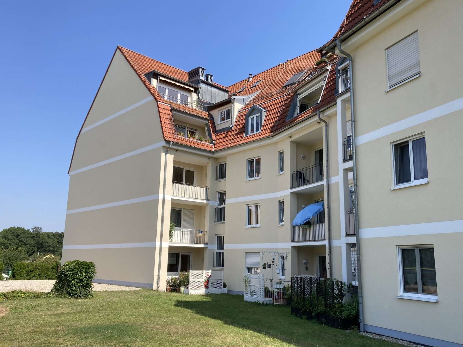 Thumbnail-Wohnung zum Kaufen in Zwickau 74.000,00 € 57.05 m²