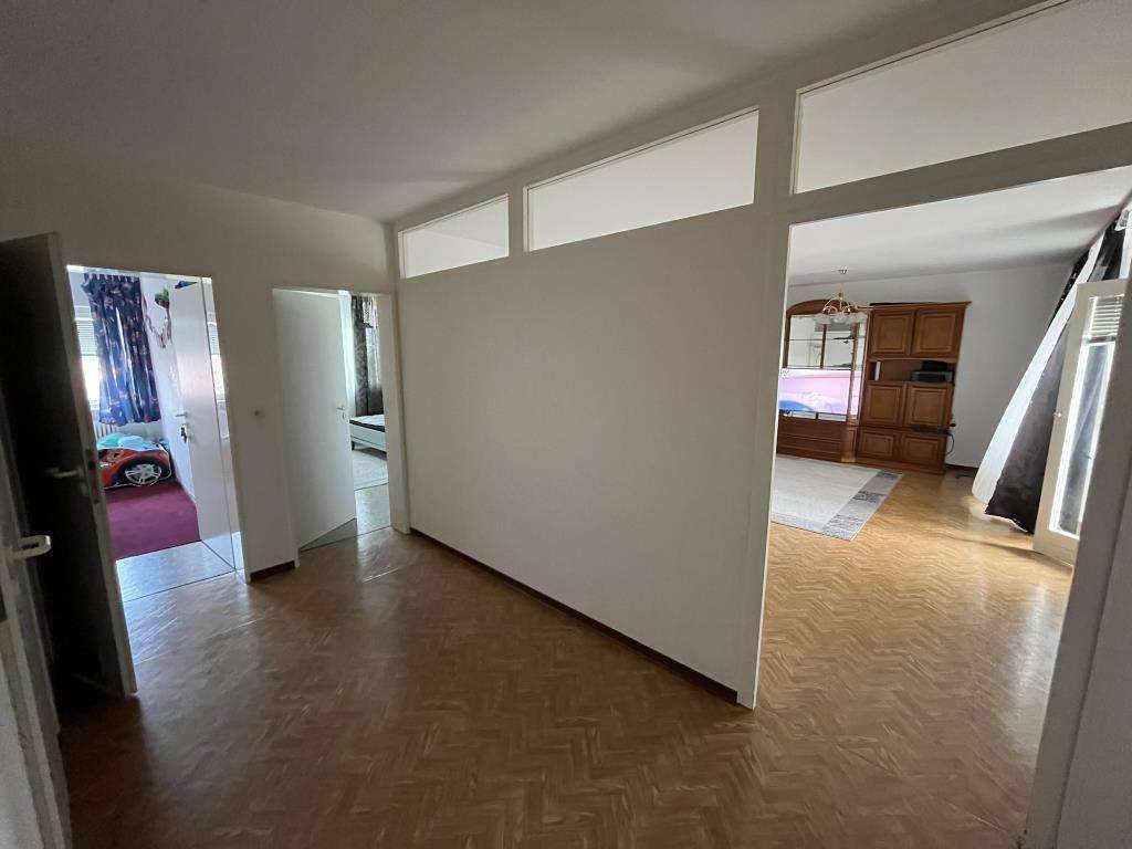 Thumbnail-Wohnung zum Kaufen in Wiesloch 175.000,00 € 85 m²
