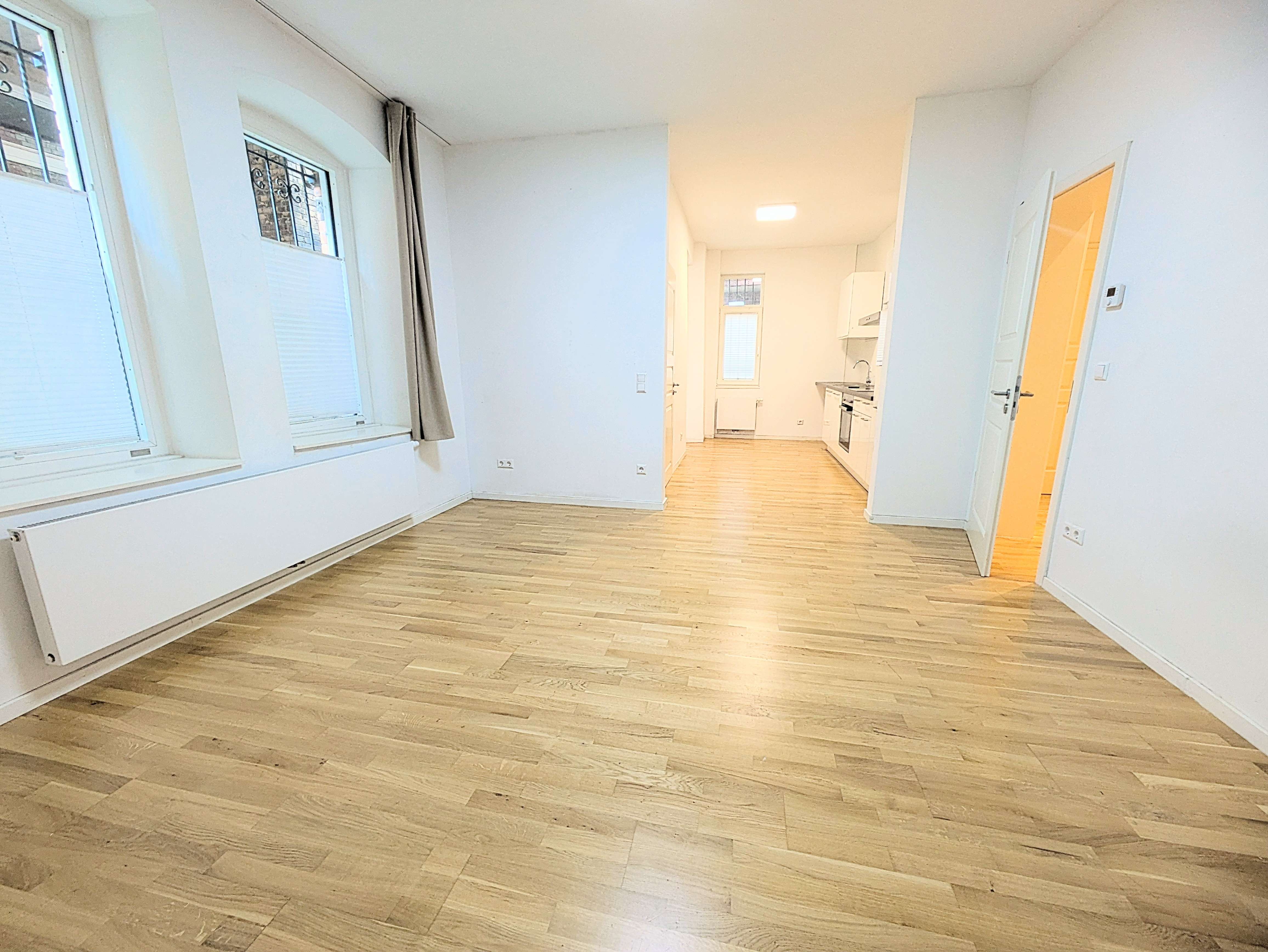 Thumbnail-Wohnung zum Mieten in Stuttgart 900,00 € 45 m²