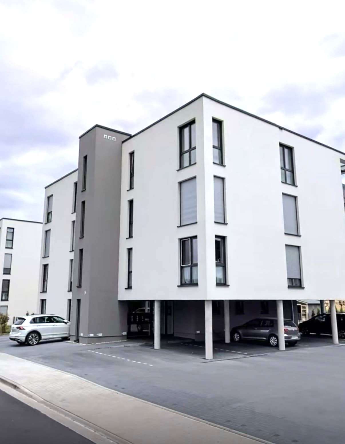 Thumbnail-Wohnung zum Kaufen in Wolfsburg 147.000,00 € 50 m²