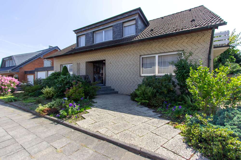 Thumbnail-Haus zum Kaufen in Grevenbroich 695.000,00 € 239 m²